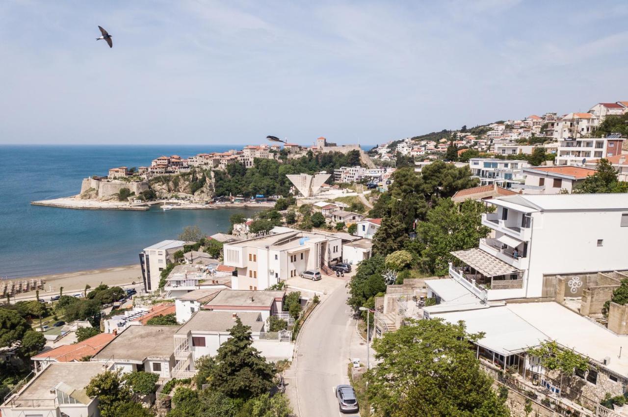 Apartments Jelena Ulcinj Bagian luar foto