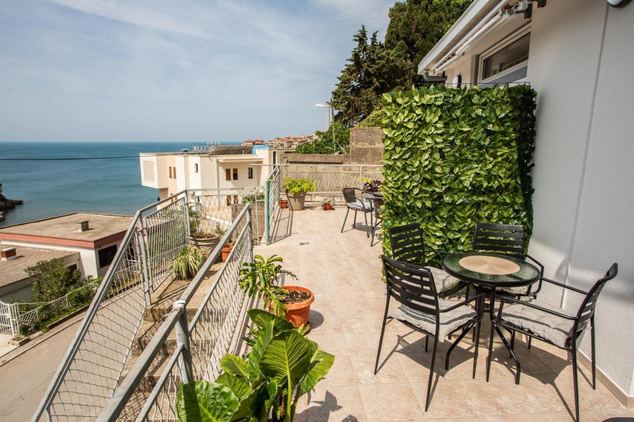 Apartments Jelena Ulcinj Bagian luar foto