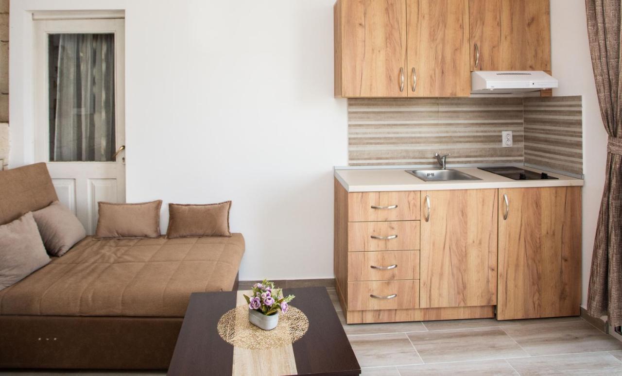Apartments Jelena Ulcinj Bagian luar foto