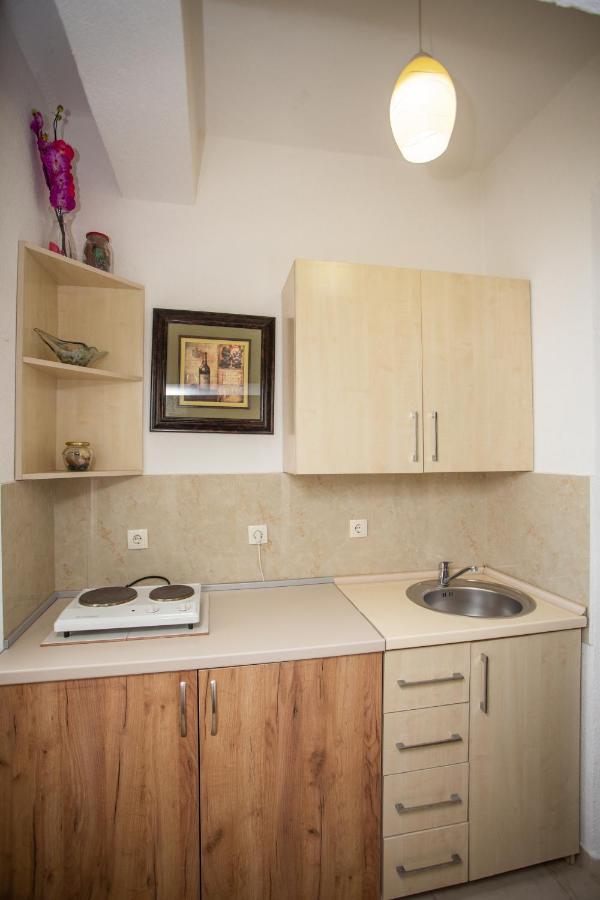 Apartments Jelena Ulcinj Bagian luar foto